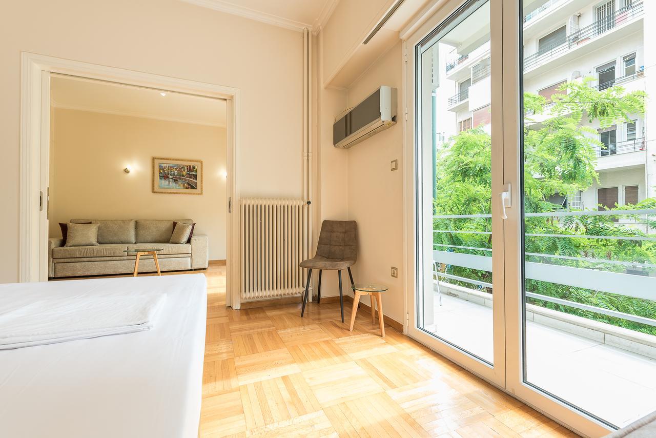 Victoria Familia Apartments アテネ エクステリア 写真