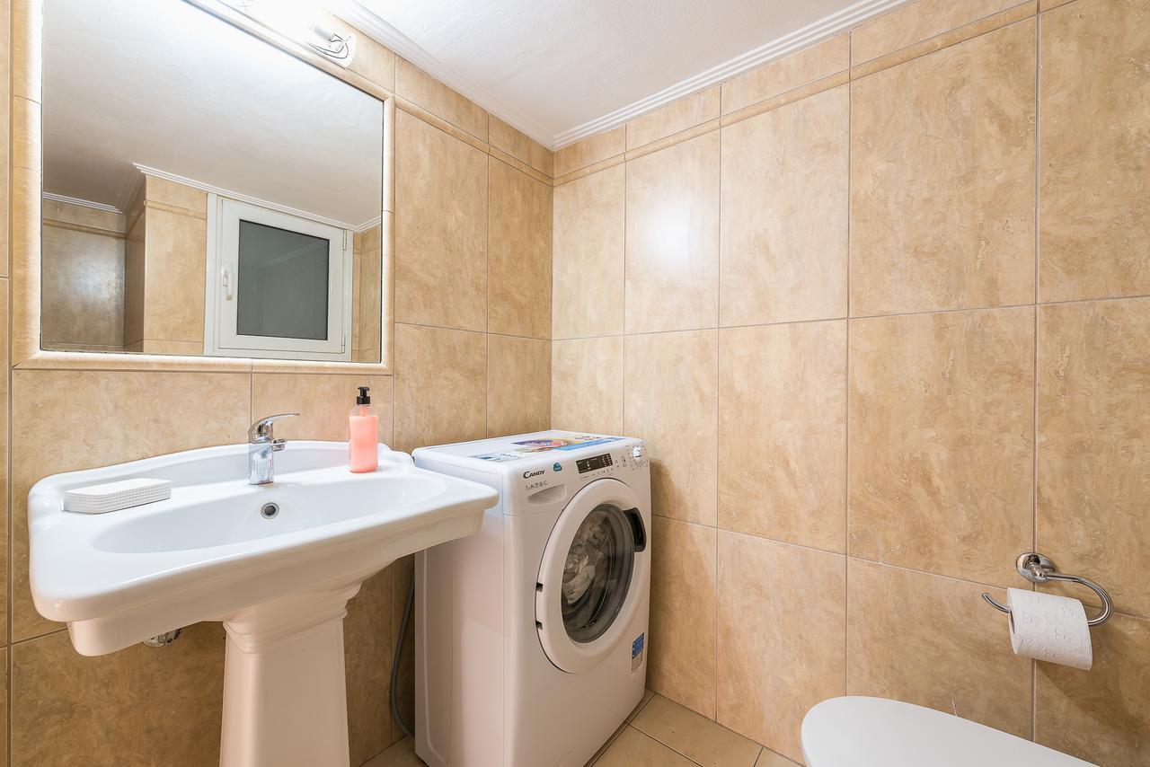 Victoria Familia Apartments アテネ エクステリア 写真