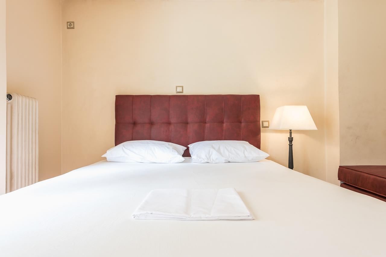 Victoria Familia Apartments アテネ エクステリア 写真