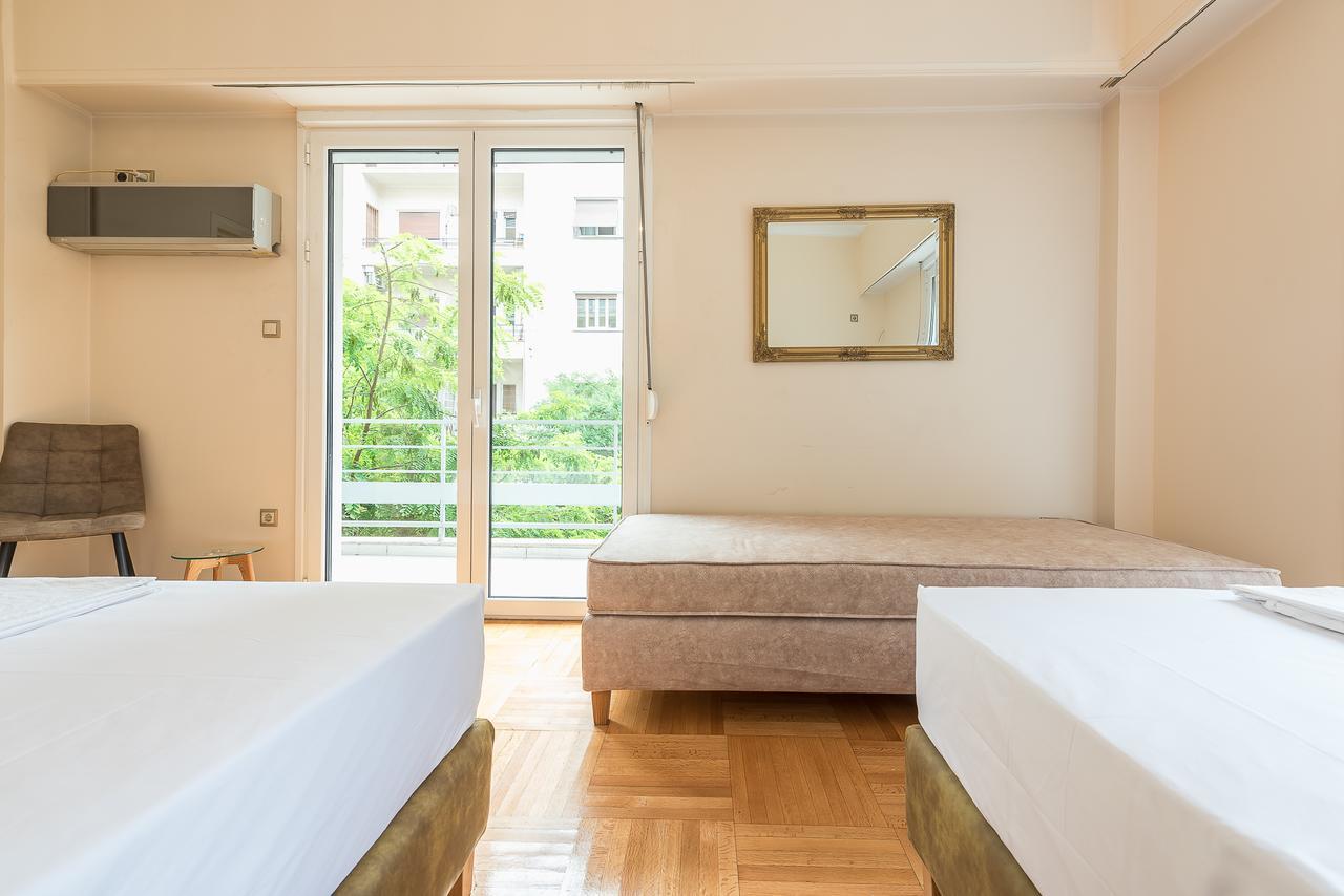 Victoria Familia Apartments アテネ エクステリア 写真