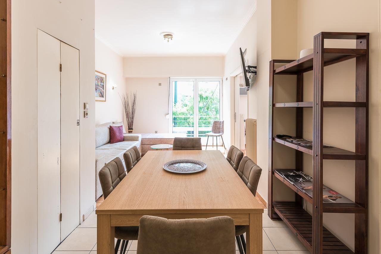 Victoria Familia Apartments アテネ エクステリア 写真